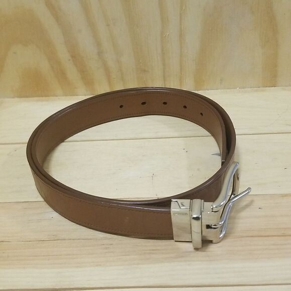 Authentic Leather Coach Belt size 32 - 34 Waist Unisex - Picture 1 of 9